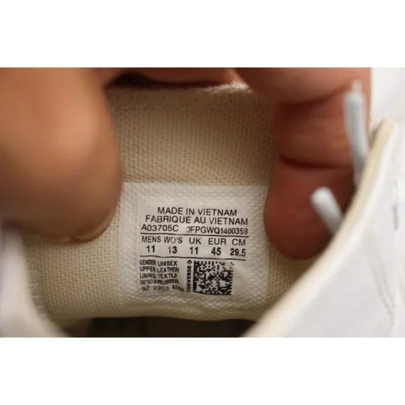 Converse Chuck Taylor Women's 13 Men's 11 All Star Lugged 2.0 Hi White LEATHER - Picture 3 of 10